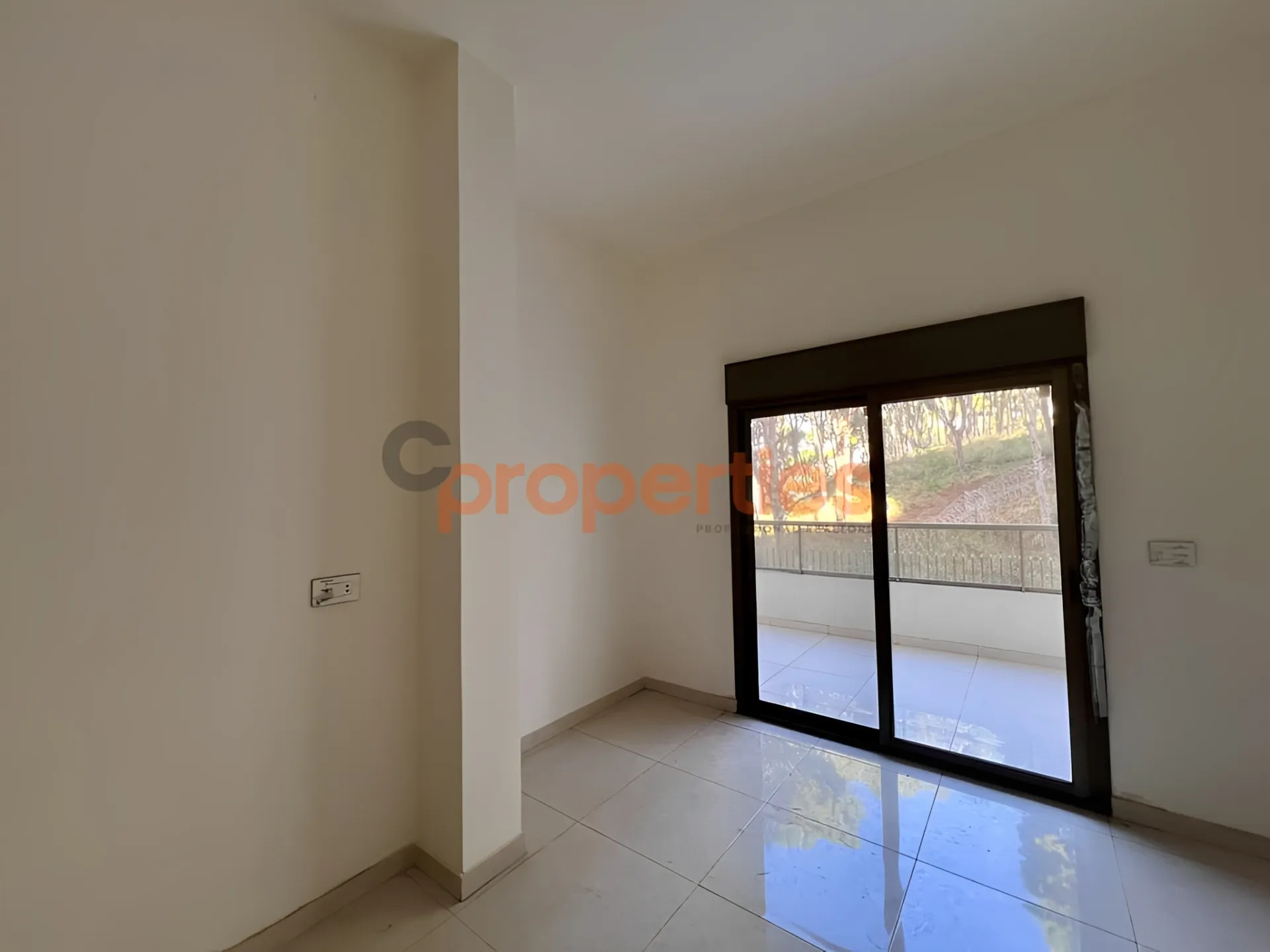 Apartment for Sale in Mar Roukoz