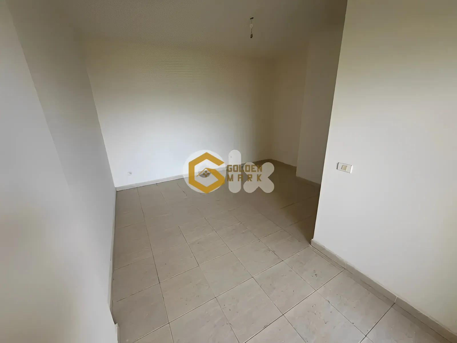 Apartment for Sale in Bouar - 2 bed, 2 bath