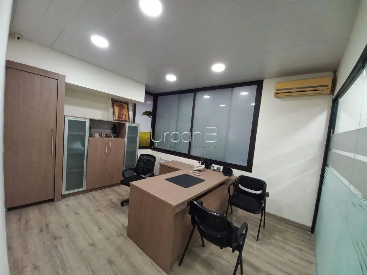 Office for rent in Forn el chebbak, lebanon
