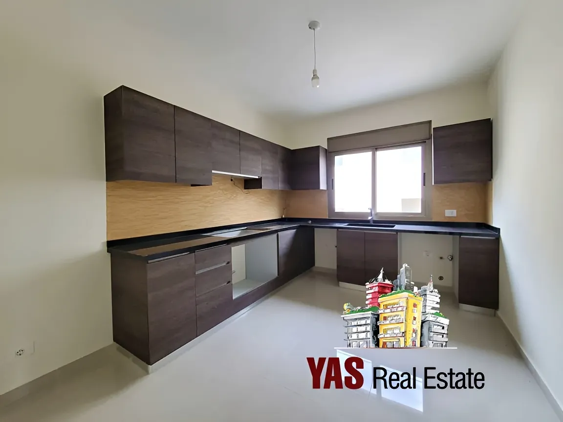 Apartment for Sale in Ballouneh
