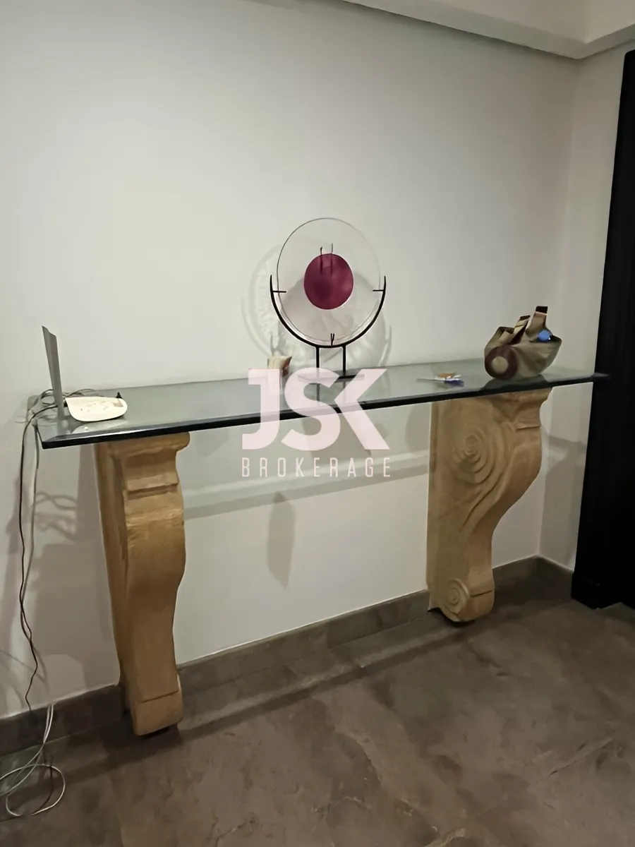 Apartment for Sale in Hamra, Beirut, Lebanon