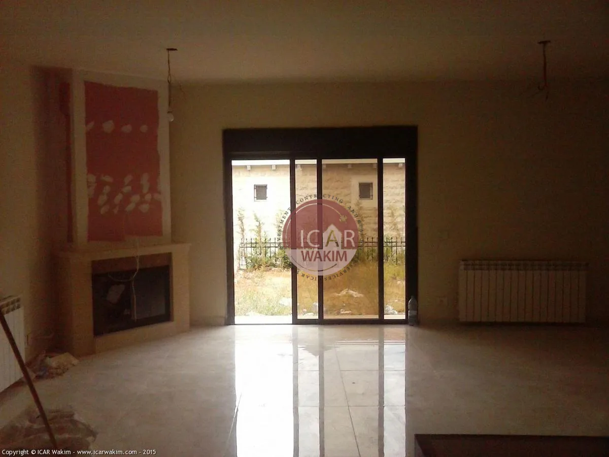 Triplex for Sale in Faitroun - 4 bed, 6 bath