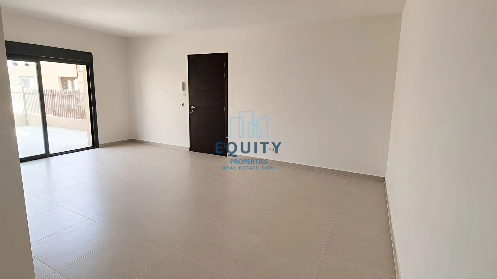Apartment for sale in Monteverde Main Street، Lebanon - 2 bed, 2 bath