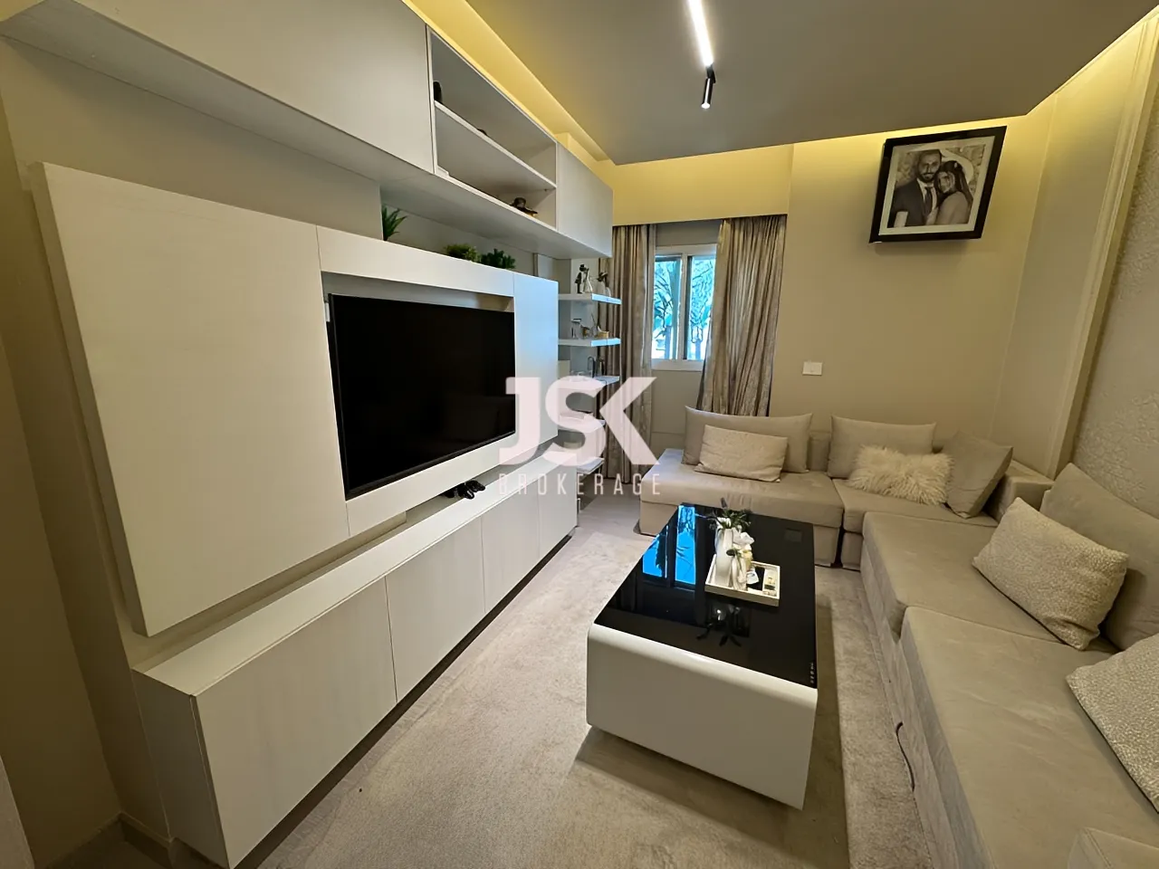 Apartment for Sale in Mazraat Yachoua