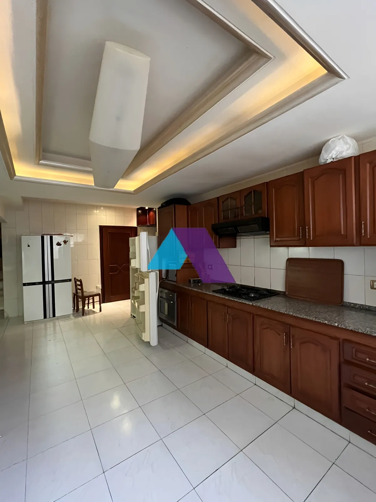 Apartment for Sale in Ras - 3 bed, 4 bath