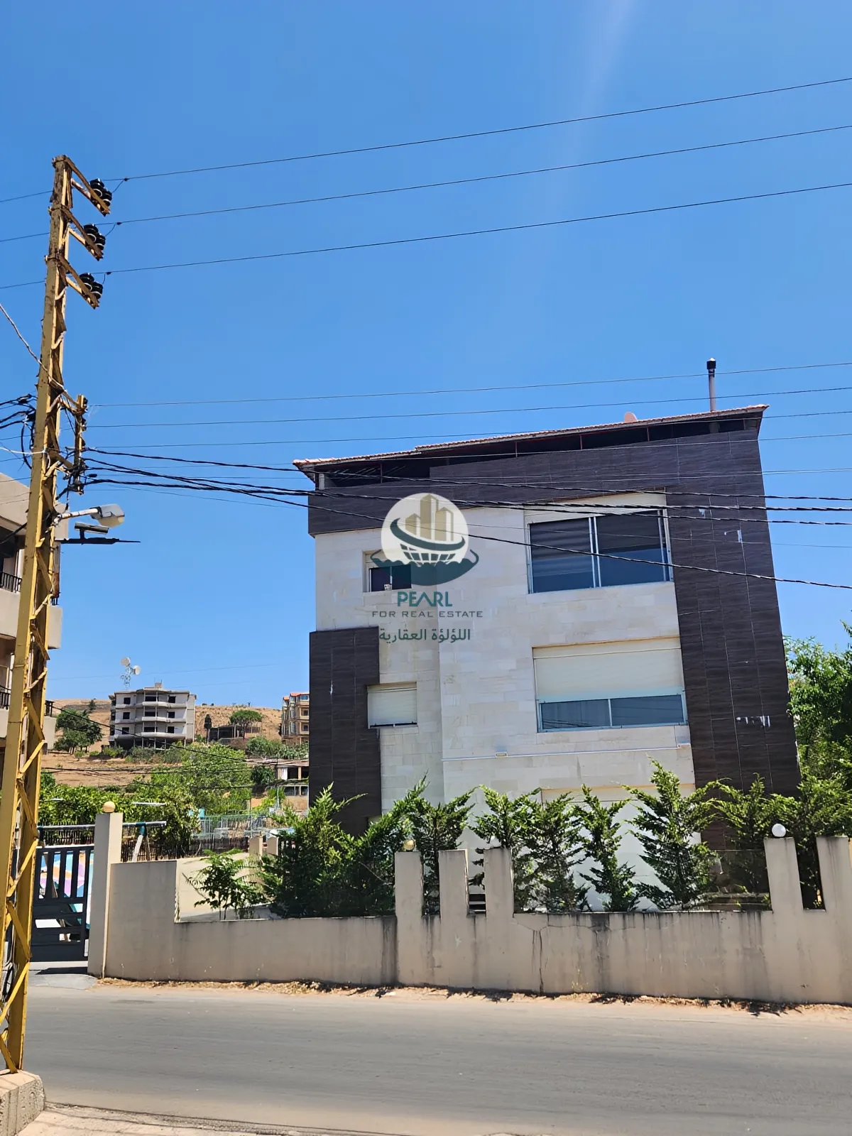Commercial Building for sale in Bhamdoun