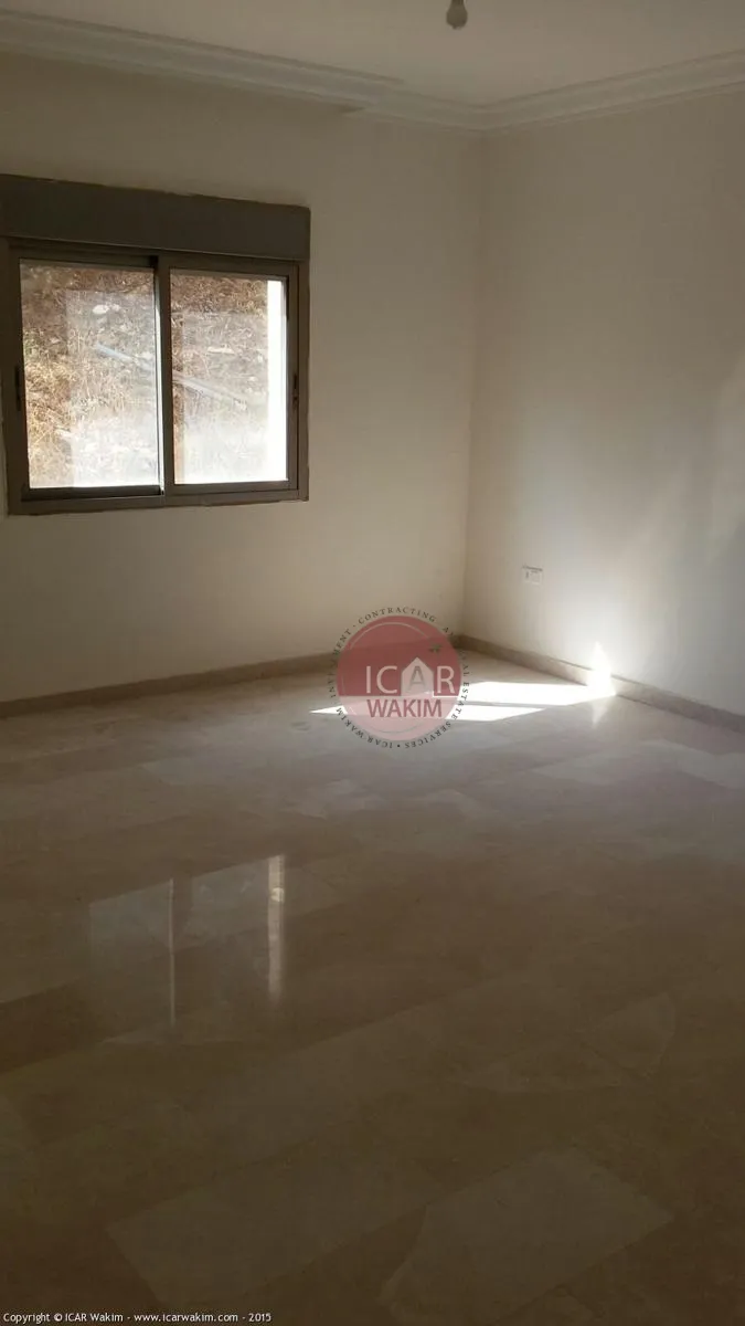 Apartment for Sale in Louaizeh