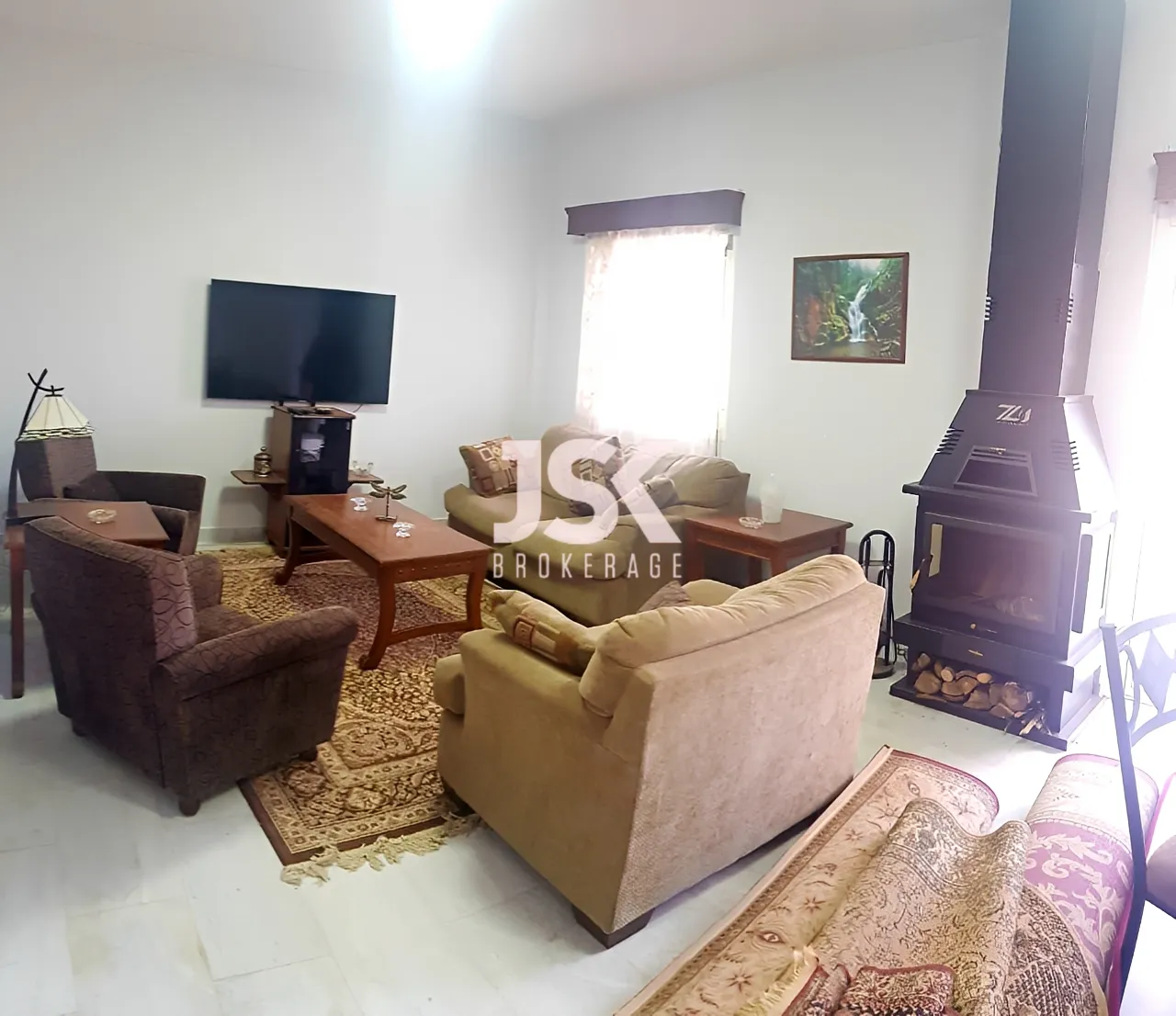 Building for Sale in Faitroun