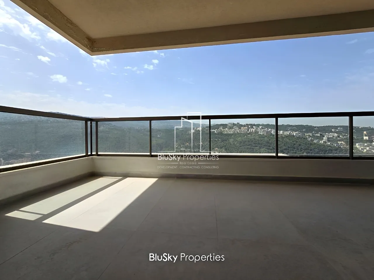 Duplex for Sale in Mansourieh - 3 bed, 3 bath