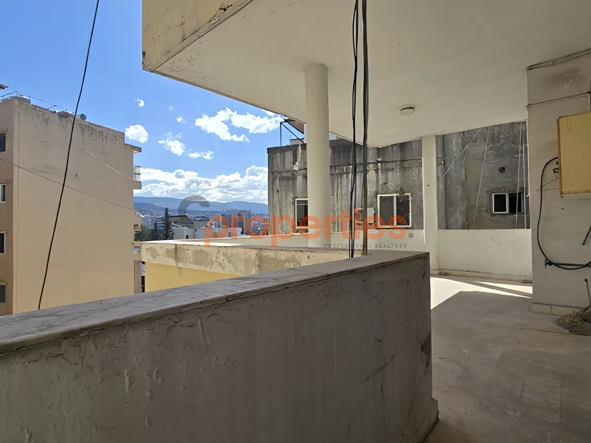 Apartment for Sale in Forn El Chebbak