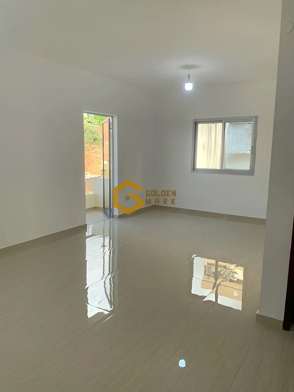 Apartment for Sale in Zouk Mosbeh - 3 bed, 4 bath