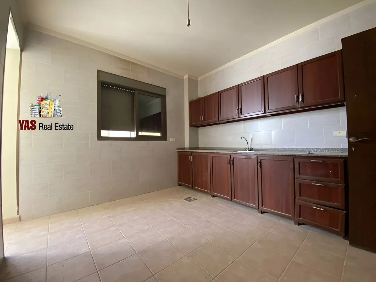 Apartment for Sale in Adonis