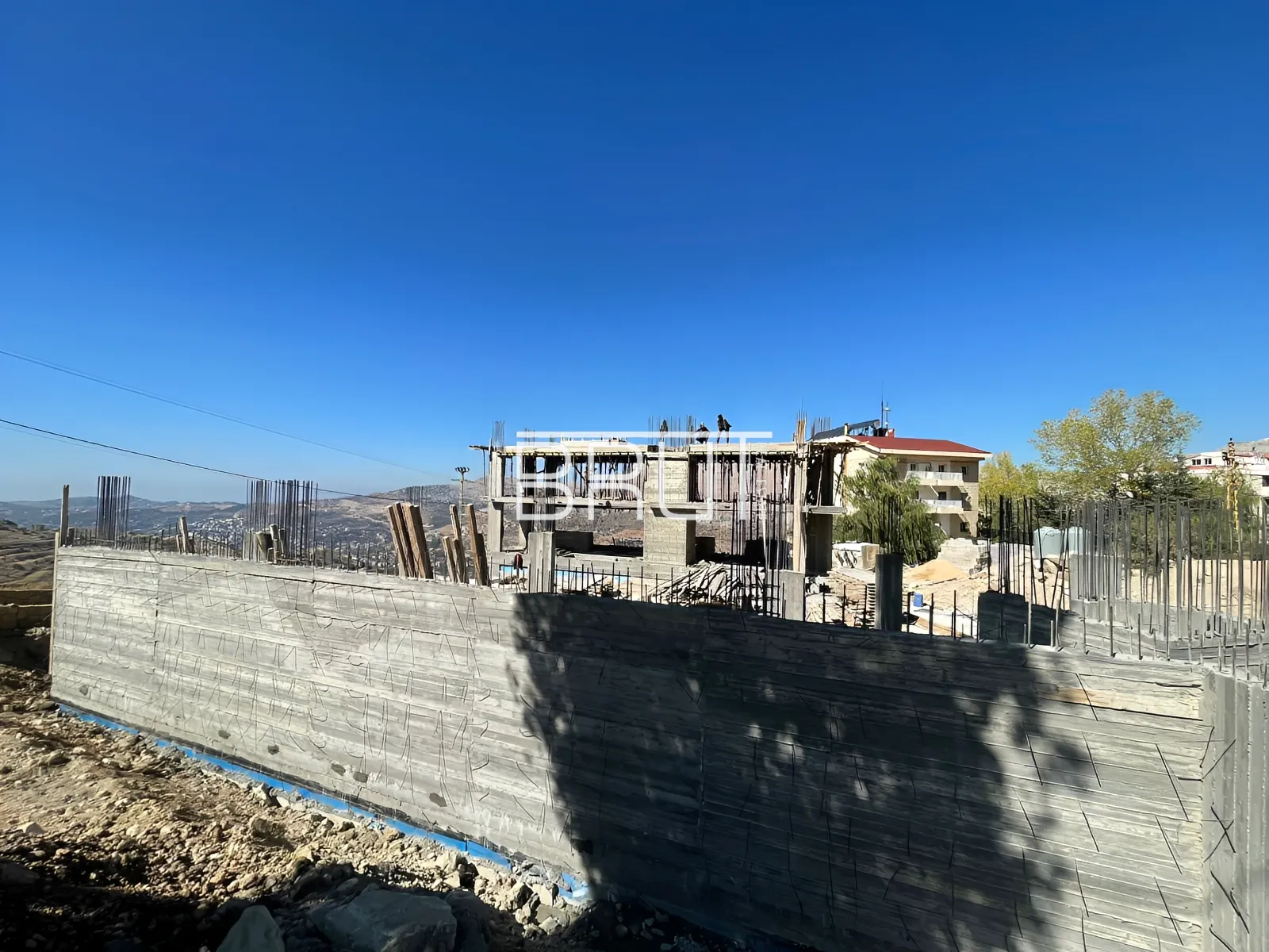 Chalet for Sale in Kfardebian - 2 bed