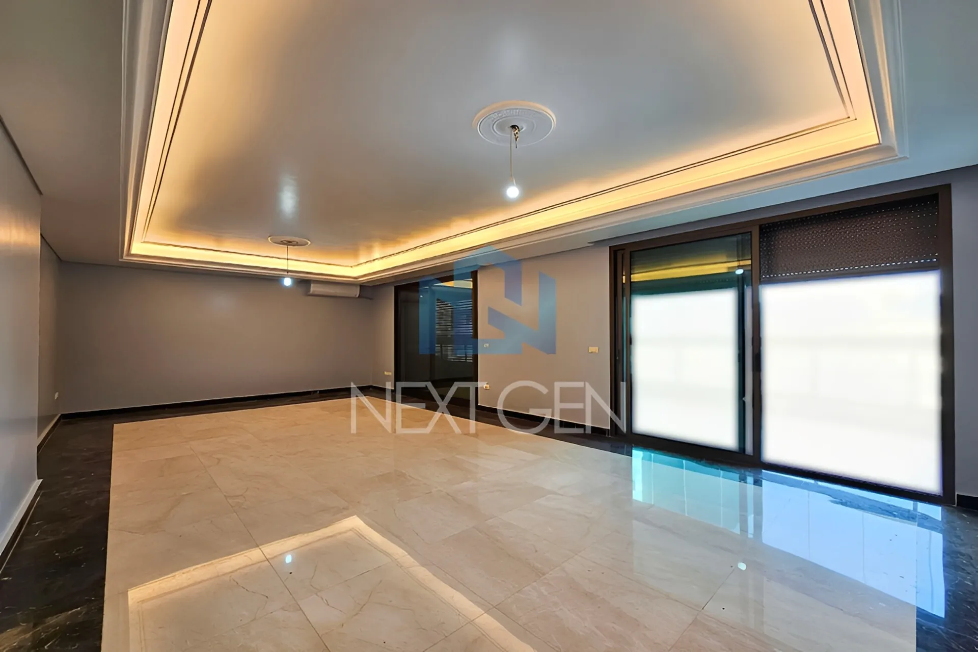 Apartment for sale in Achrafieh, Beirut, Lebanon - 3 bed, 4 bath