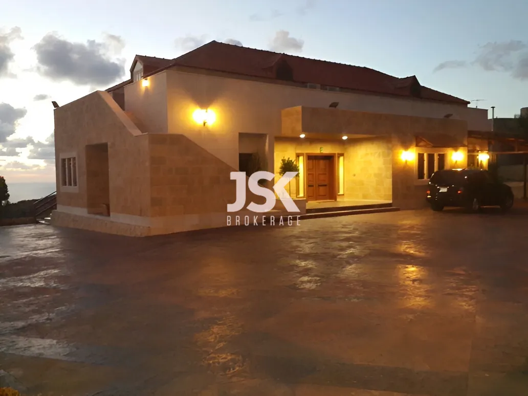 Villa for Sale in Jdayel