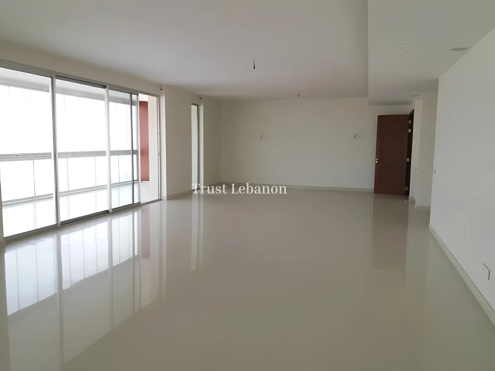 Apartment for sale in Sioufi, Bayrut, Lebanon - 4 bed, 5 bath