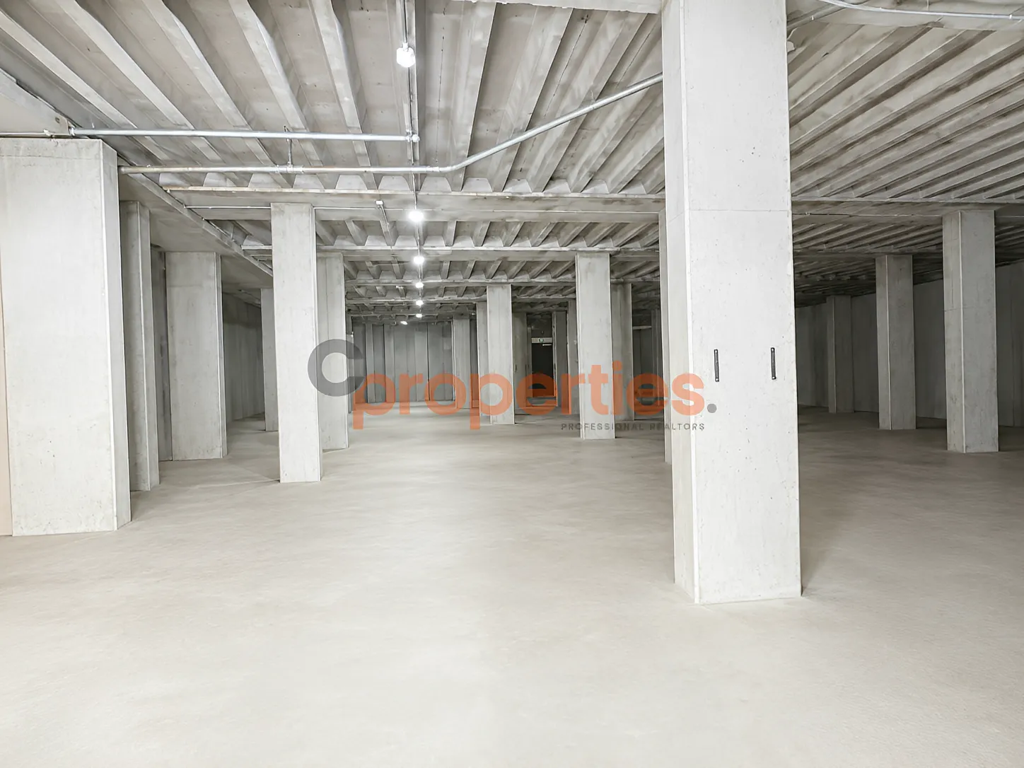 Warehouse for rent in Mansourieh, Lebanon