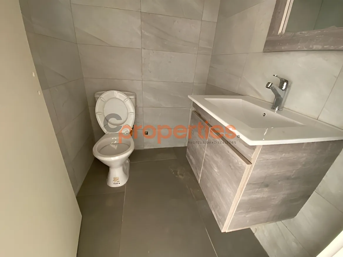 Office for Rent in Zalqa