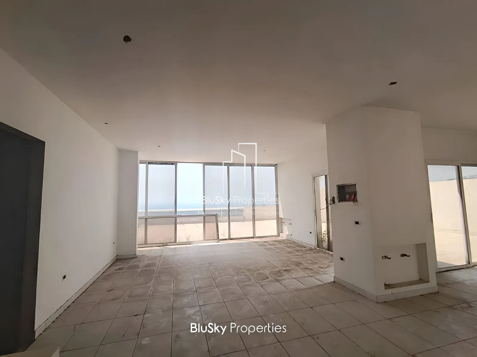 Triplex for Sale in Sahel Alma - 5 bed, 7 bath