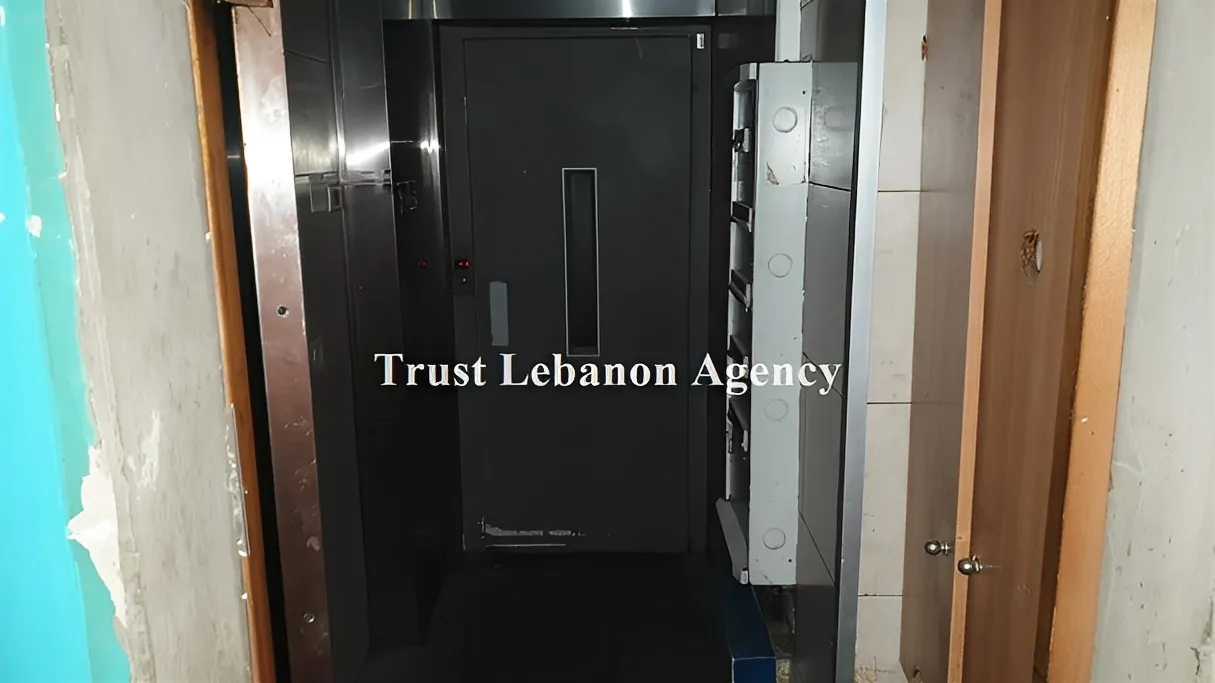 Shop for rent in Beirut, Hamra