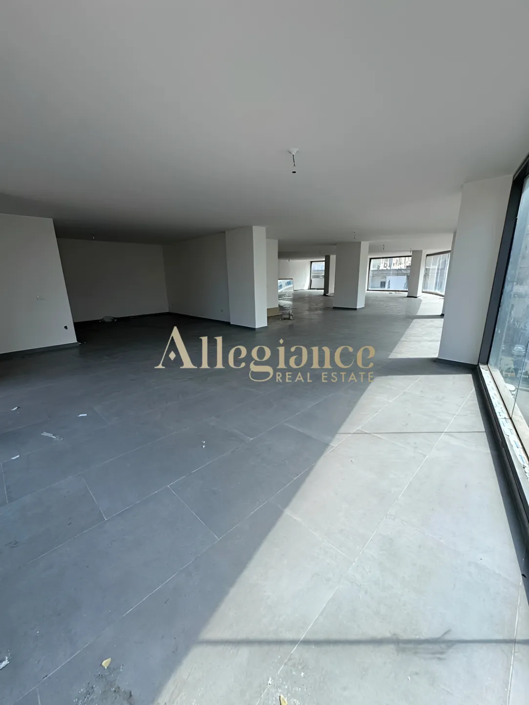 Office for rent in Zalqa