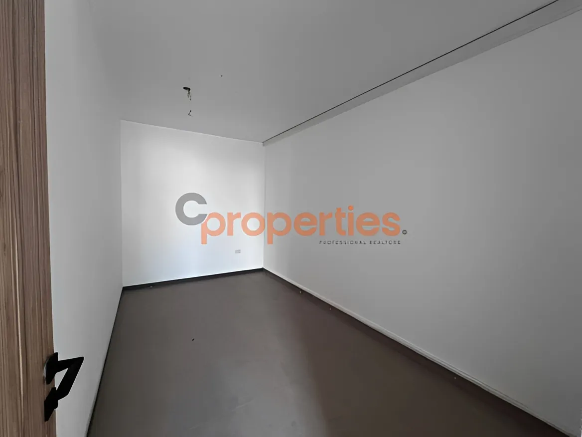 Office for Rent in Dekwaneh
