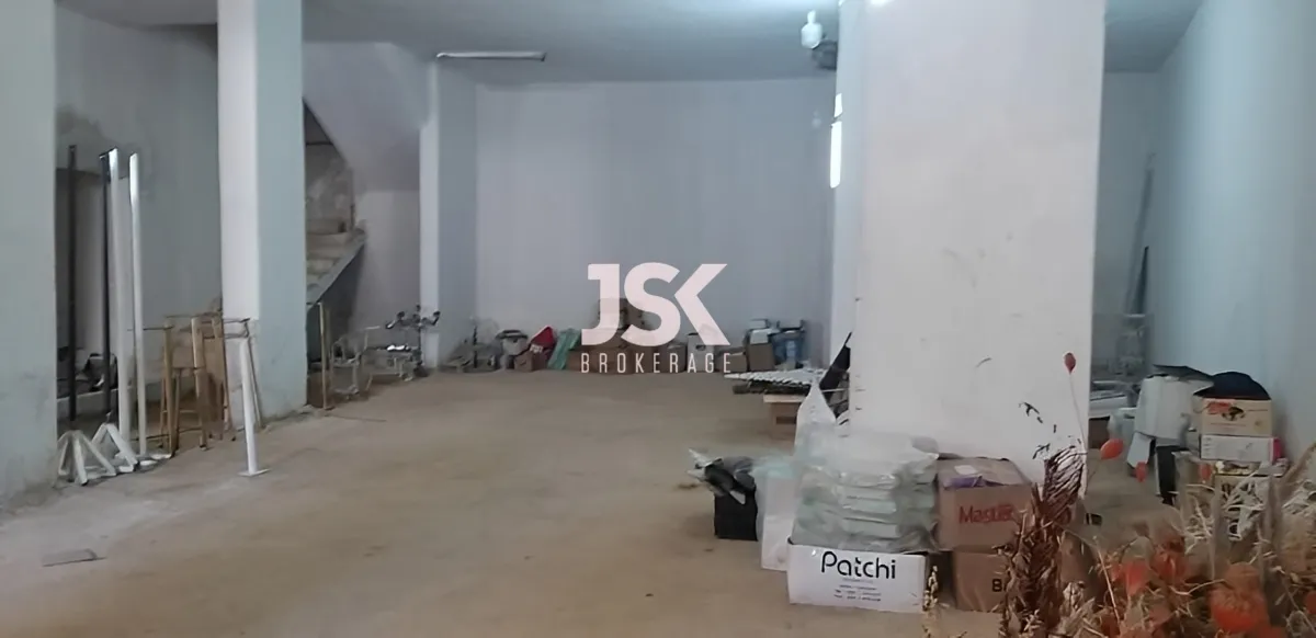 Warehouse for sale in Naqqache