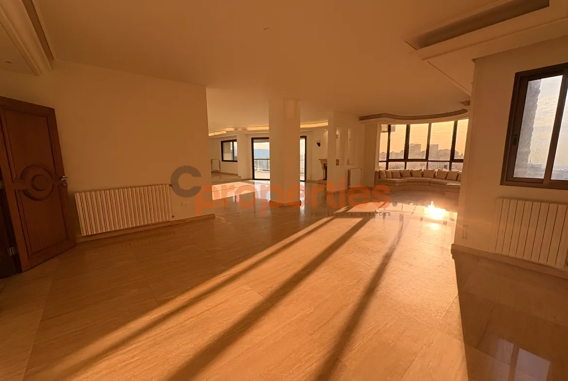 Apartment for Rent in Yarzeh - 4 bed, 4 bath