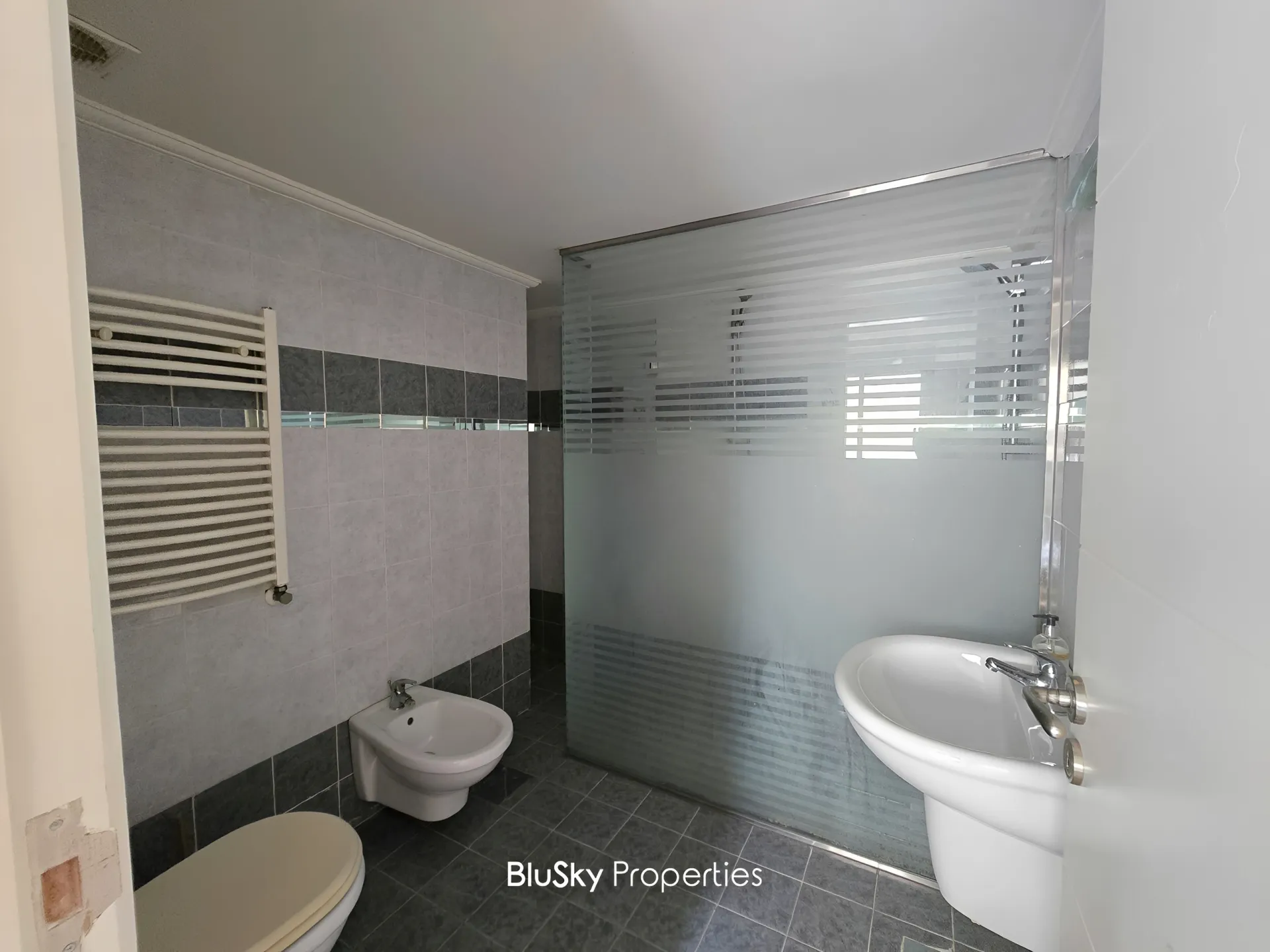 Apartment for sale in Mar Roukouz