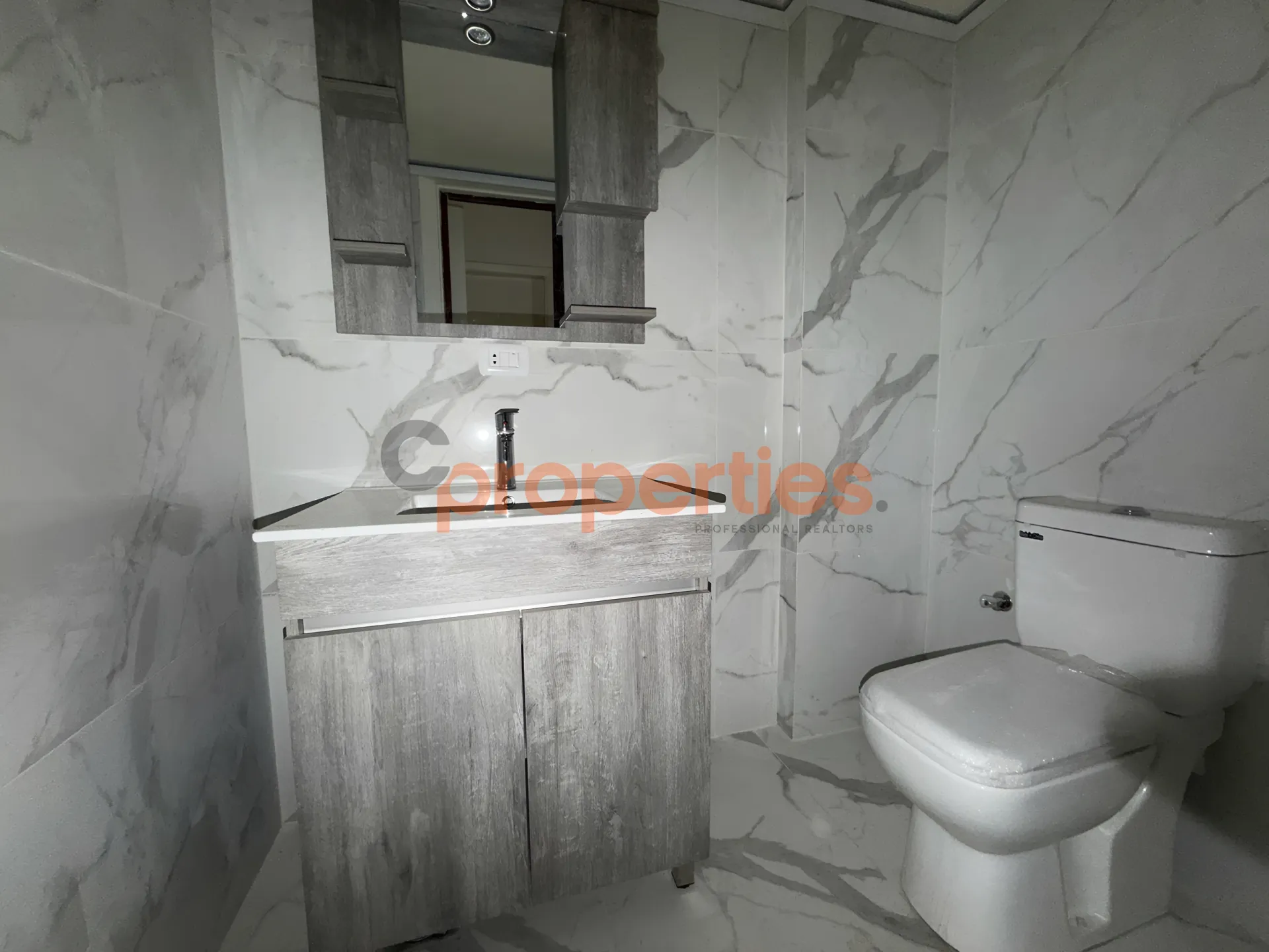 Apartment for Rent in Baouchriyeh