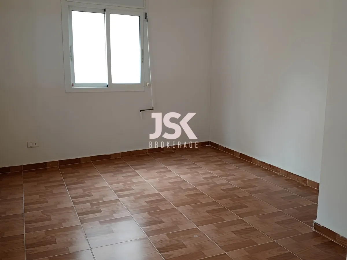 Apartment for Rent in Halat