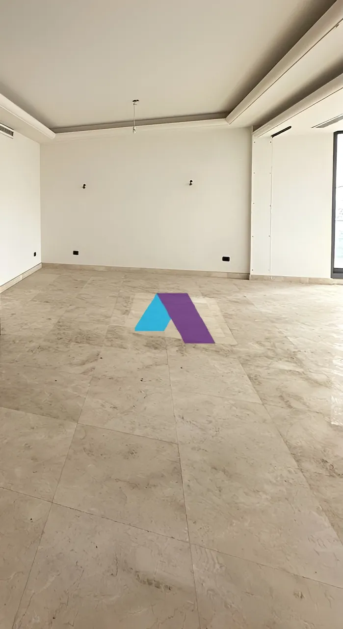 Apartment for sale in Ramlet El Baida, Beirut, Lebanon
