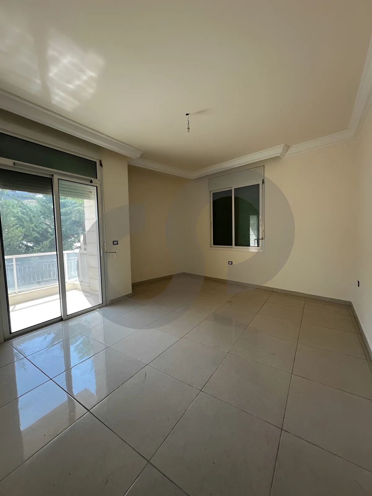 Apartment for Sale in Aley