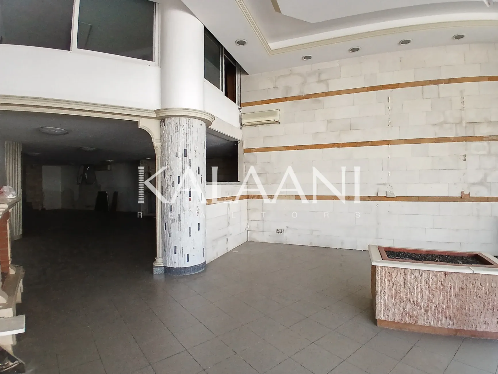 Showroom for sale in Hazmieh, Lebanon