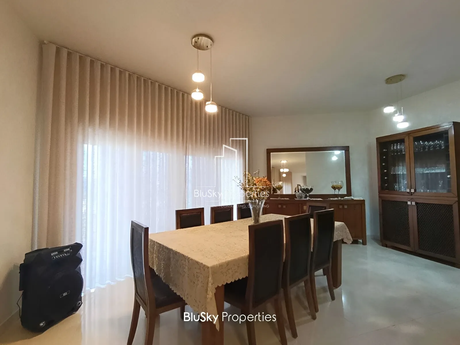 Villa for Sale in Fatka