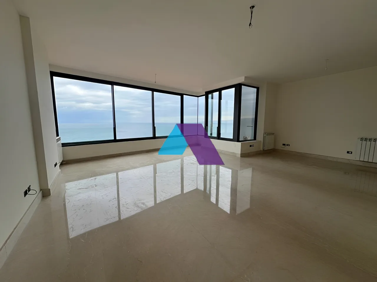 Apartment for rent in Hamra - 3 bed, 3 bath
