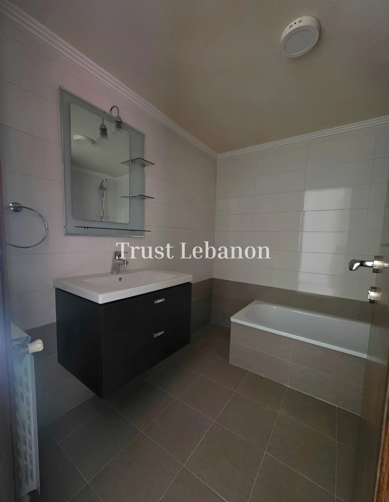 Apartment for sale in Cornet Chahwan