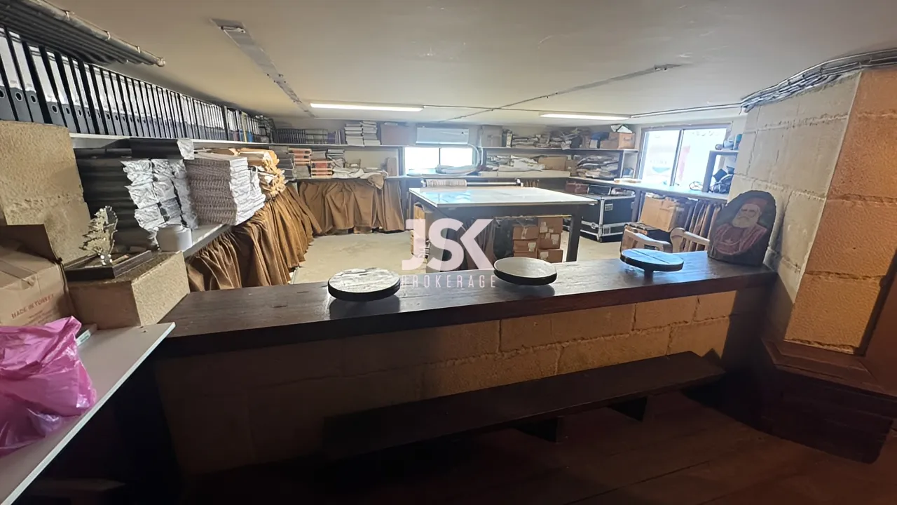 Shop for Sale in Kaslik