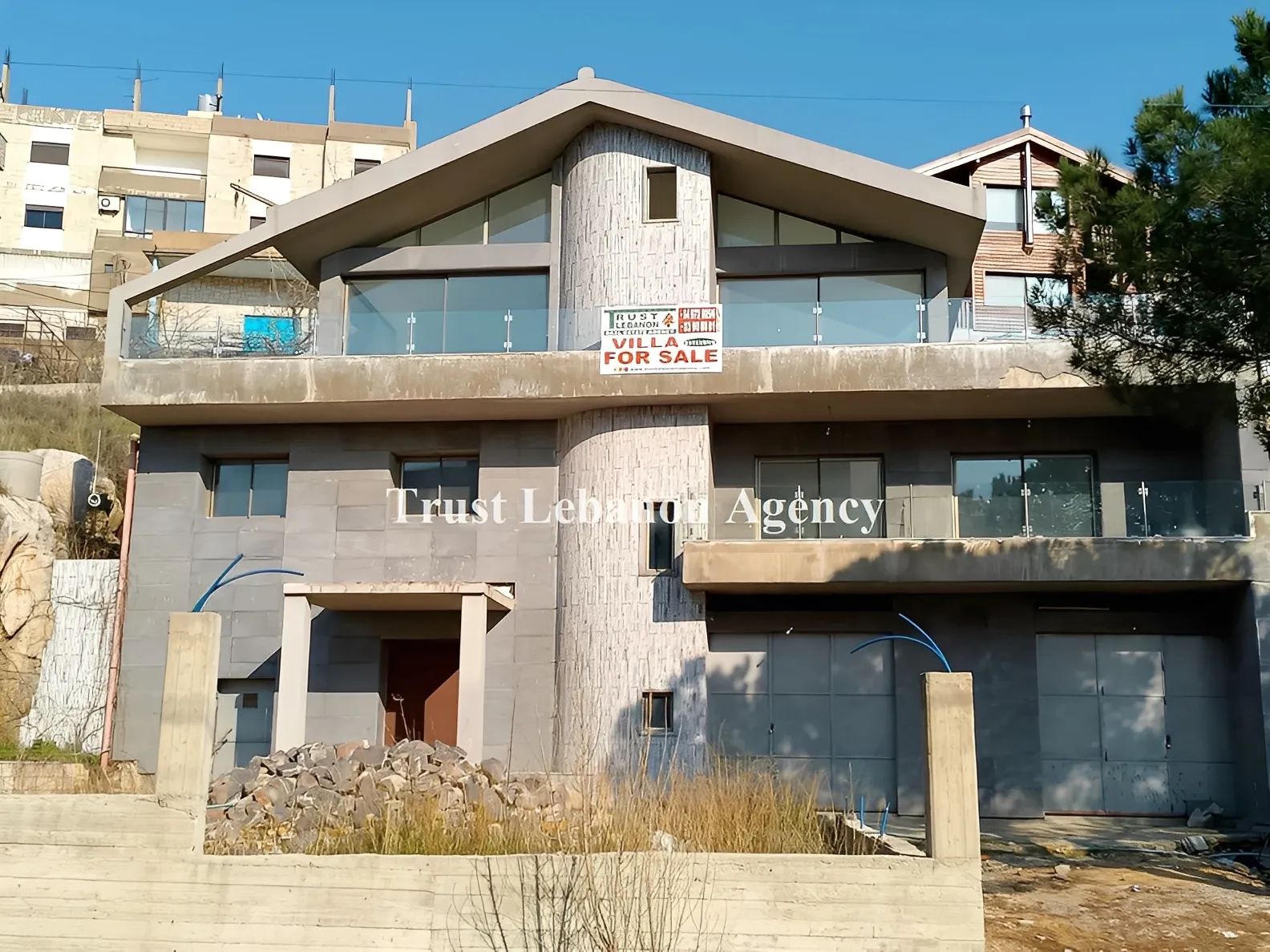 Villa for Sale in Metn Chweya Lebanon - 5 bed, 7 bath