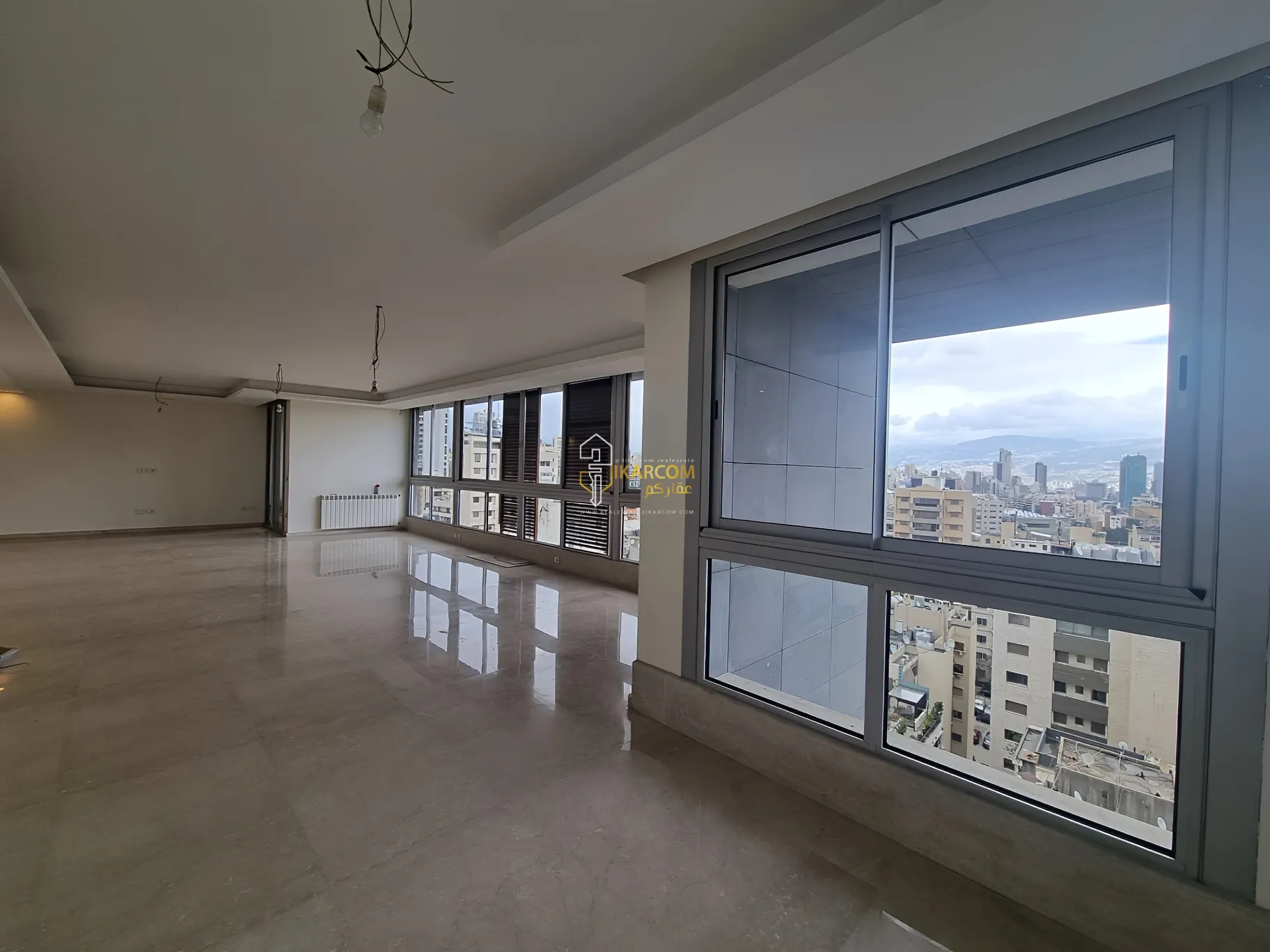 Apartment for sale in Ras Al Naba'a, Beirut, Lebanon - 3 bed, 5 bath