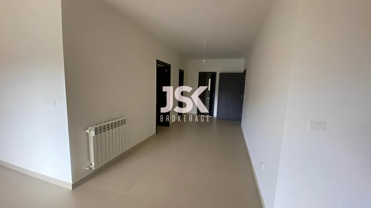 Apartment for Sale in Zikrit, Lebanon - 3 bed, 3 bath