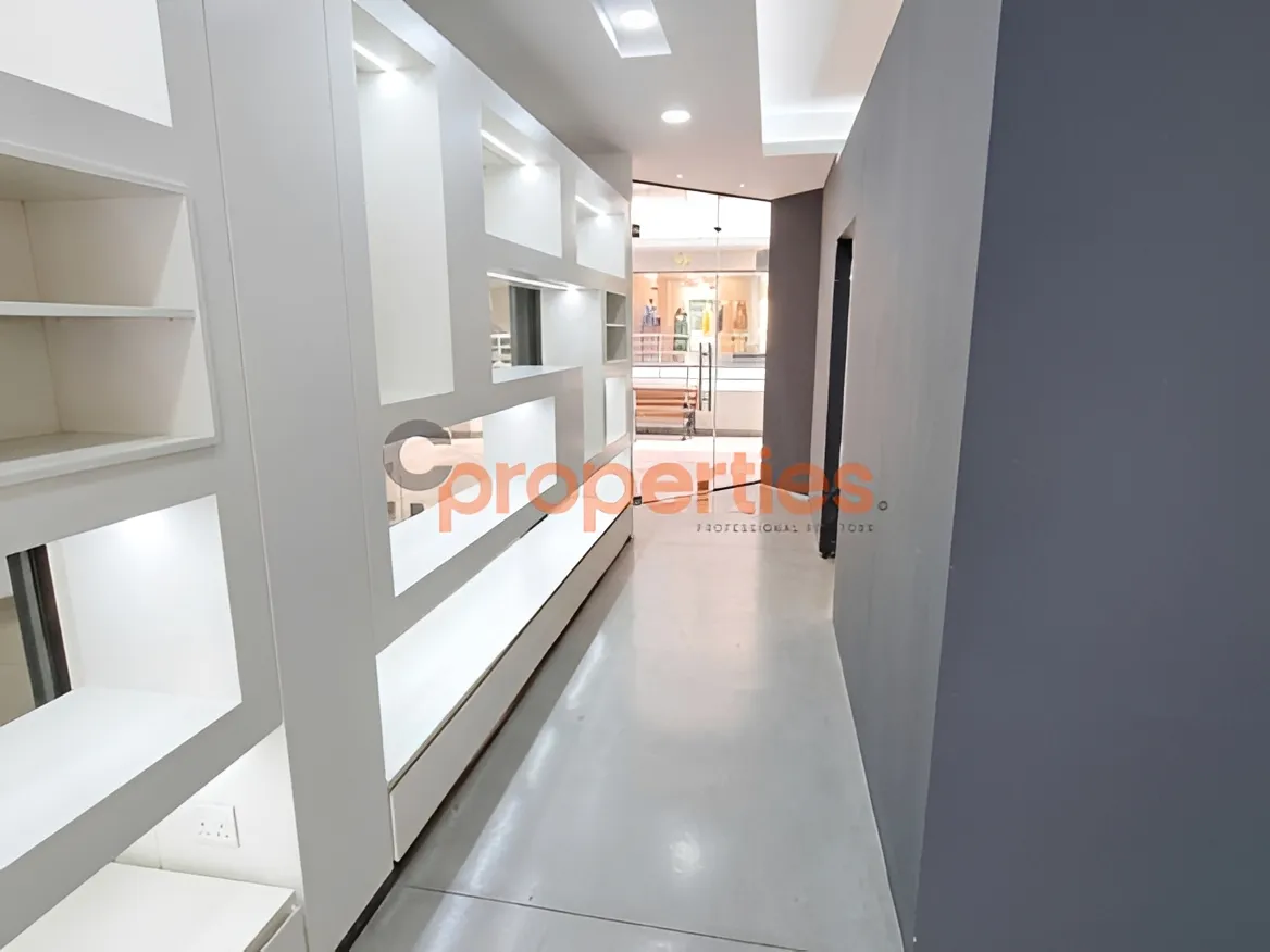 Shop for Rent in Achrafieh