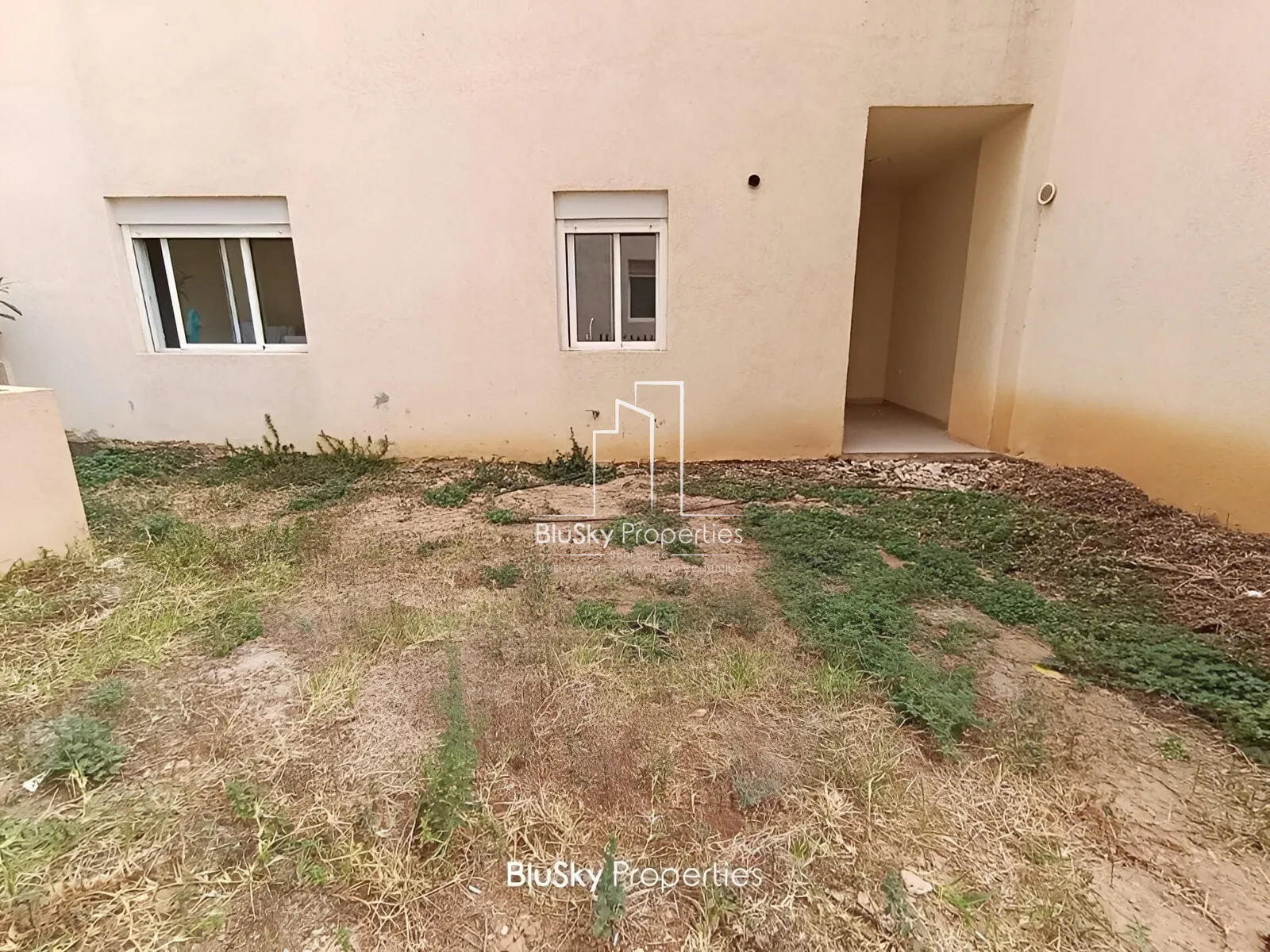 Apartment for Sale in Nahr Ibrahim - 3 bed, 3 bath