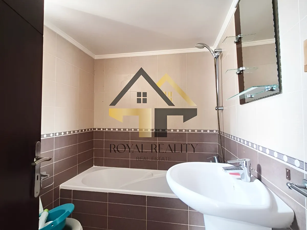 Apartment for rent in Ain Al Mraiseh