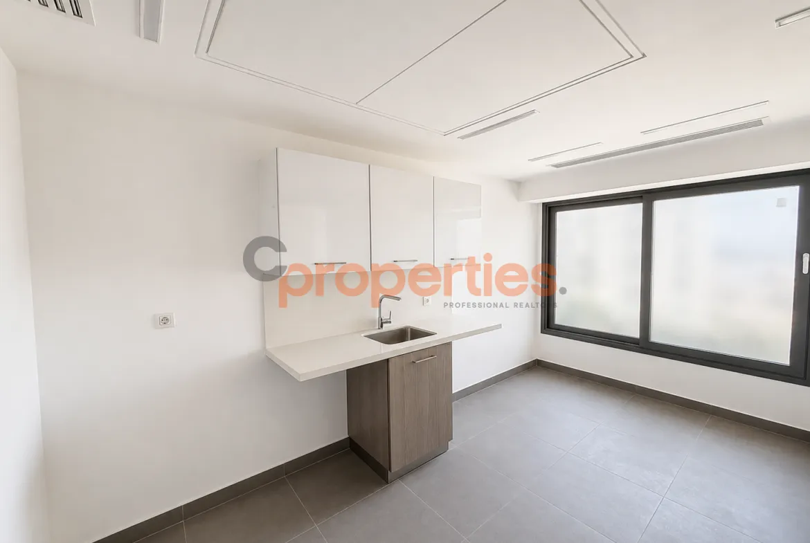 Apartment for Sale in Saifi Village