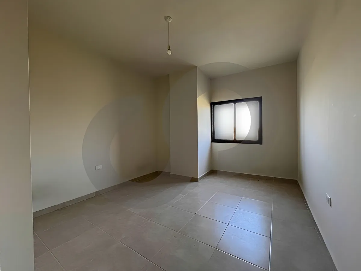 Apartment for Sale in Aaramoun, Lebanon - 2 bed, 2 bath