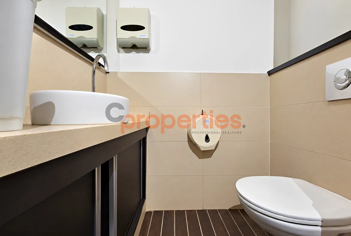 Shop for Rent in Verdun