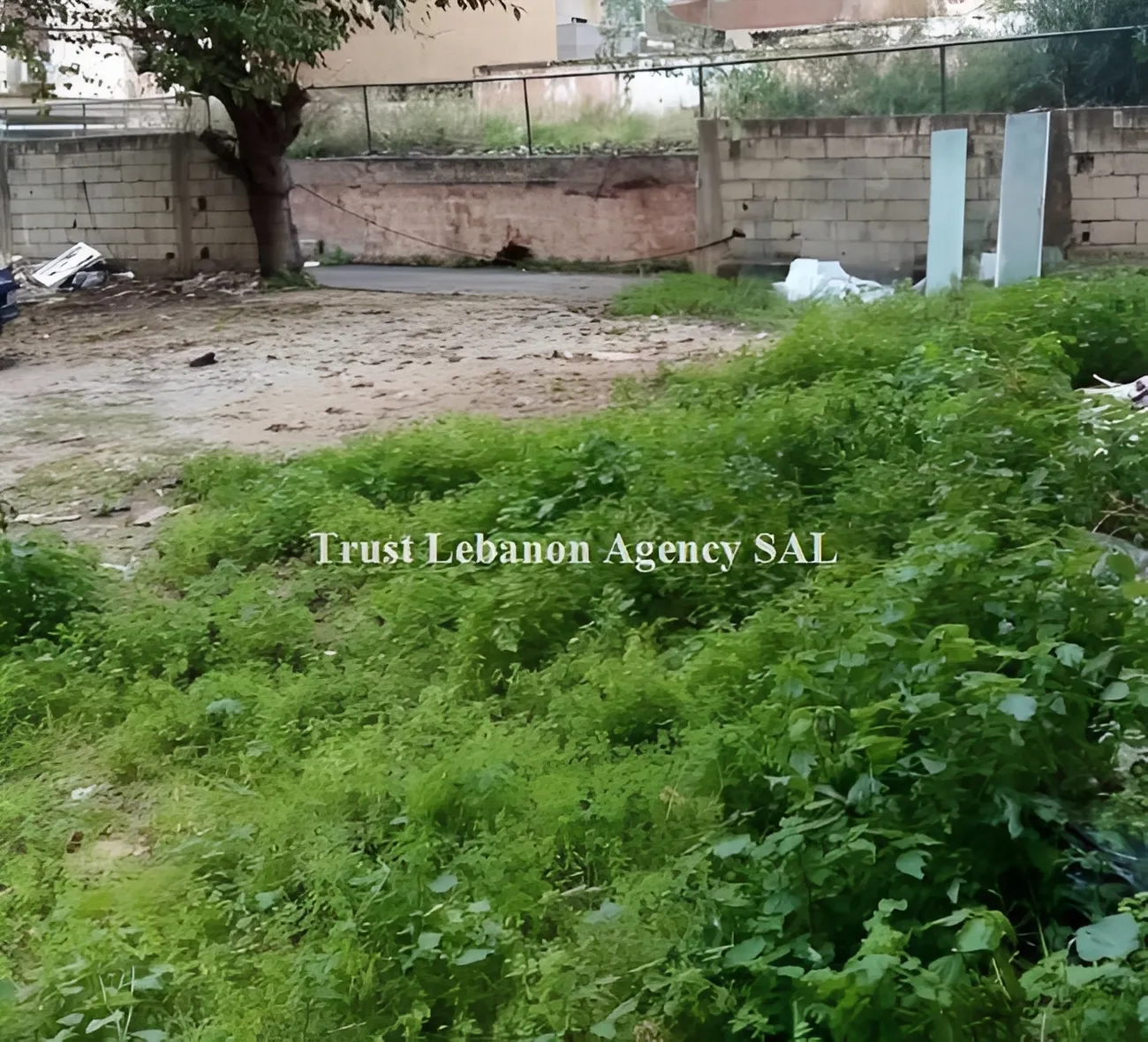 Land for Sale in Ain El Tineh Beirut