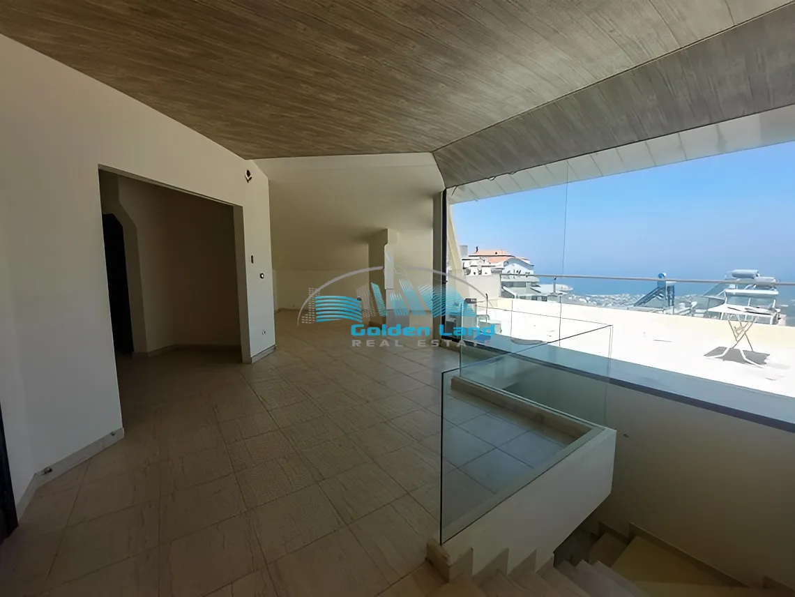Duplex for Sale in Mazraat Yachoua, Lebanon - 5 bed, 6 bath