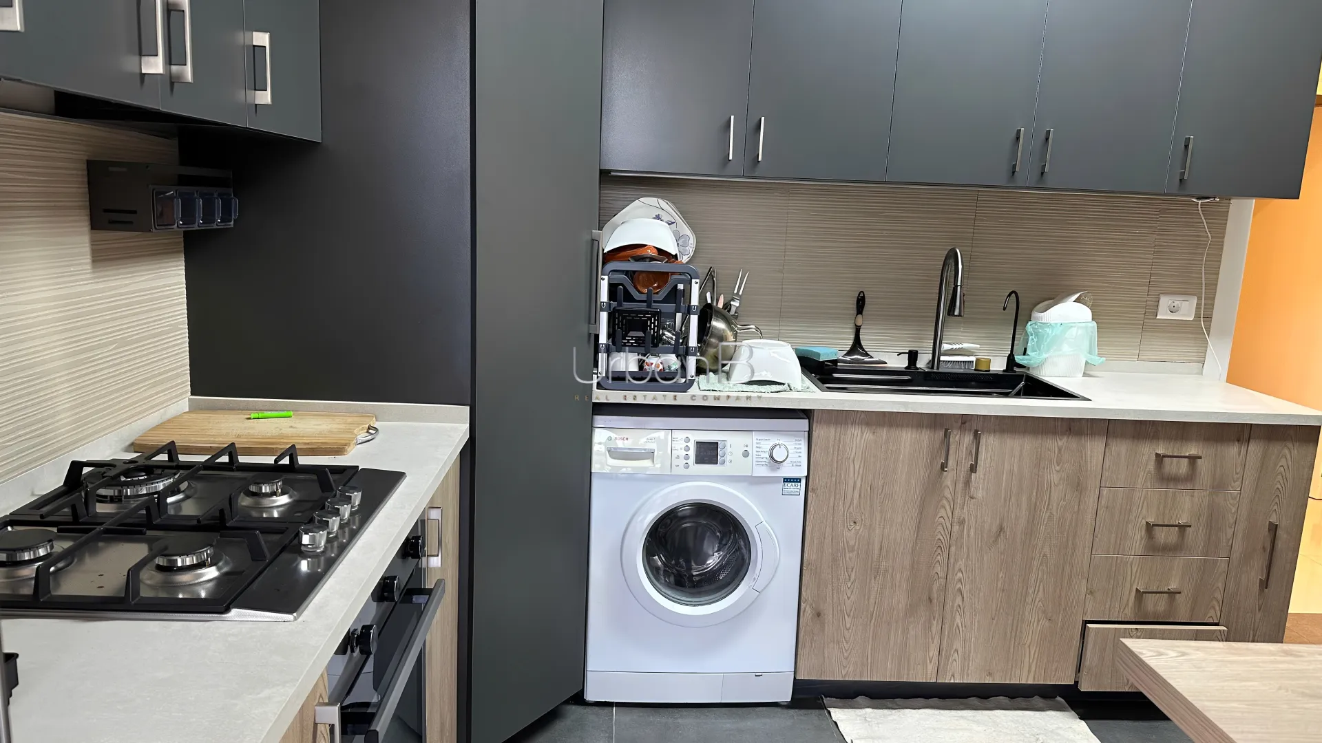 Apartment for sale in Monteverde main street، lebanon